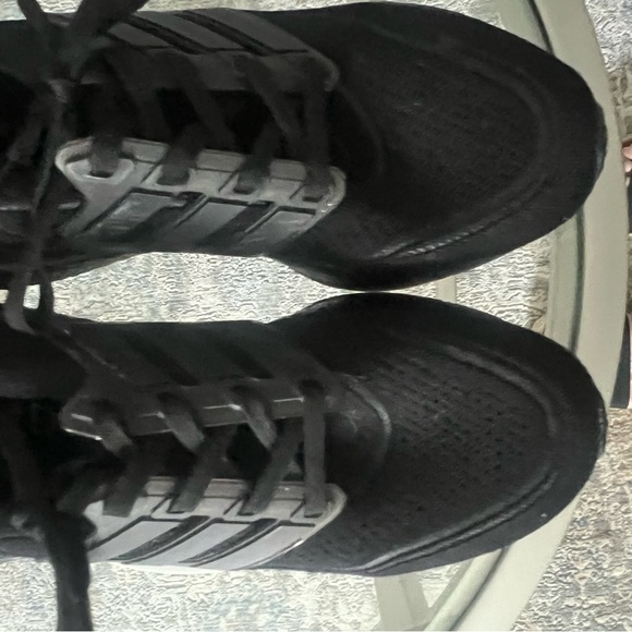 ADIDAS UltraBoost 21 running shoe. Size 7.5 worn once - Picture 10 of 15